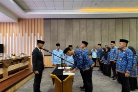 Dua Pejabat JPT Pratama dan 11 Fungsional Dilantik di Lingkup Pemkab Solok