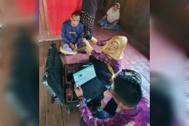 Disdukcapil Kotim jemput bola perekaman KTP penyandang disabilitas dan ODGJ