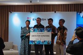 English 1 galang dana untuk pemulihan anak korban banjir di Sumatera