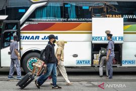 Dukcapil Jaktim catat 368 pendatang baru urus adminduk