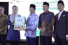 OJK: Pergerakan ekonomi syariah harus dilakukan sepanjang tahun