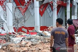 Presiden perintahkan BNPB ke lokasi terdampak gempa di Sulut dan Malut