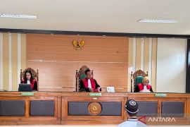 Hakim jatuhkan hukuman 14 tahun kepada terdakwa pembunuh bayi di HST