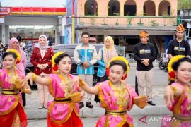 Bupati Dompu: literasi bukan sekadar membaca, tapi jalan peradaban