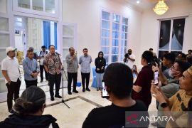 Gubernur Gorontalo instruksikan penggunaan bersama kendaraan dinas