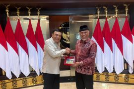 Perkuat sinergi pusat-daerah, Gubernur Mahyeldi audiensi dengan Menko Polkam