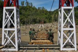 Desa terisolir di Aceh Tengah sudah bisa dilalui kendaraan roda dua