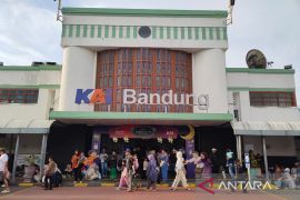 Daop 2: 872 ribu orang gunakan kereta api selama angkutan Lebaran 2026
