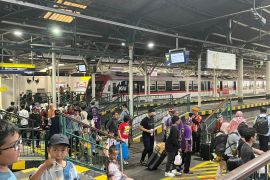 Hari pertama long weekend peringatan Jumat Agung-Paskah, Daop 6 layani 36.544 pelanggan