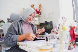 Studio Dian Tantra berkembang berkat Rumah BUMN Belitung - PT Timah