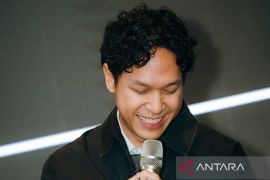 Album Hindia "Menari dengan Bayangan" dijadikan film layar lebar