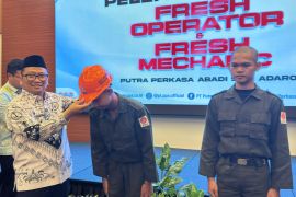 Kalsel kemarin dari  jaringan listrik hingga pelatihan fresh operator