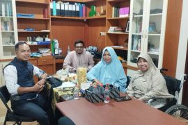 Bukan keterbatasan tapi kekuatan: Kisah Ibu Ani, difabel tangguh yang tumbuh bersama PNM