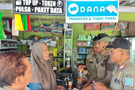 Rokok ilegal beredar di Bangka, Satpol PP ingatkan pedagang jangan nekat jual