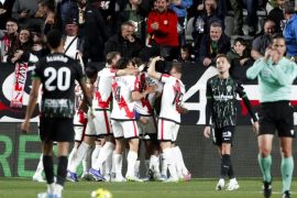 Rayo Vallecano amankan kemenangan 1-0 lawan 10 pemain Elche
