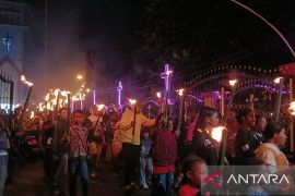 Kemenag sebut kebangkitan Kristus mempererat persatuan di Papua