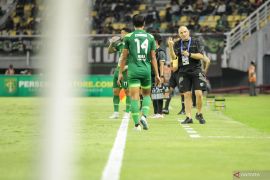 Ferforma Persebaya meningkat saat lawan Persita