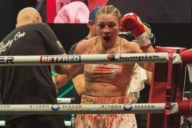 Mantan juara dunia Wilder bungkam Chisora dengan kemenangan angka