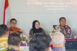 Kemenkum Malut sebut Kades Berperan Jadi Juru Damai Konflik Warga Desa