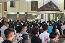 Umat Katolik Tanjung Selor Rayakan Paskah di Gereja Katedral SMATS