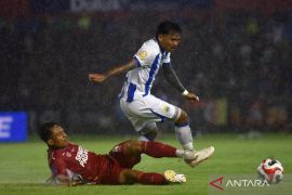 Super League - Semen Padang kalah 0-2 lawan Persib Bandung