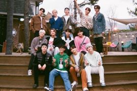 Anggota SEVENTEEN perpanjang kontrak dengan agensi Pledis Entertainment