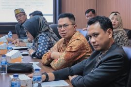 DPRD Kalteng desak Kementerian ESDM segera realisasikan 129 blok WPR