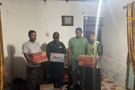 Polres dan NU salurkan bantuan untuk korban di Halteng