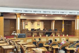 DPRD Bali maksimalkan rencana menata usaha pariwisata lewat raperda