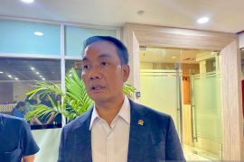 Komisi XI ungkap wacana penghapusan pungutan OJK lewat revisi UU P2SK