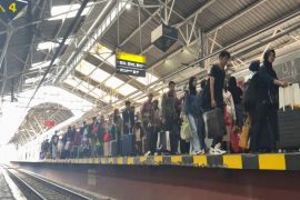 KAI Daop 6 Yogyakarta sampaikan permohonan maaf beberapa perjalanan KA dialihkan memutar