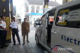 Banjarmasin uji coba transportasi publik mikrotrans listrik