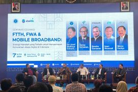ITB ulas peran FTTH dan mobile broadband untuk percepat akses digital Indonesia