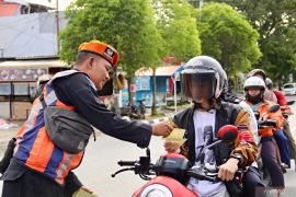 Perlintasan sebidang jadi fokus, KAI Sumbar tingkatkan edukasi keselamatan