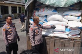 Polres Bangka Barat ungkap penyelundupan pupuk subsidi 10 ton