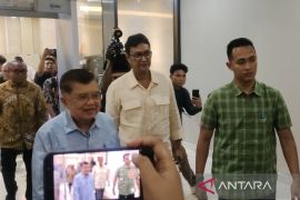 Jusuf Kalla datangi Bareskrim Polri laporkan dugaan pencemaran nama baik