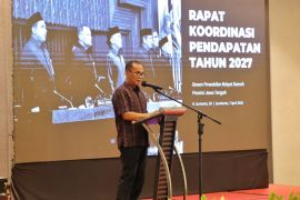 Dana transfer pusat turun Rp1,5 triliun, Sumanto minta pemprov lebih mandiri dan kreatif gali potensi PAD