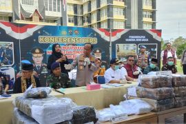 Polda Sumbar gagalkan penyelundupan narkoba lewat bandara