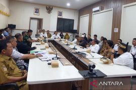 Pemkab Kotim pertegas legalitas kepengurusan Gapoktanhut Bagendang Raya