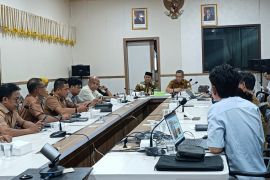 Pemkab Kotim rumuskan solusi atasi hambatan listrik masuk desa