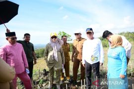 Wagub tinjau calon lahan Sekolah Garuda di Gorontalo Utara