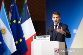 Macron serukan pertahankan multilateralisme dalam kesehatan global