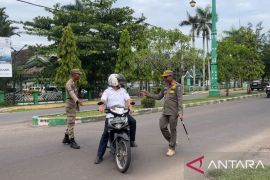 Sebanyak 50 ASN di Batang Hari terjaring razia Satpol PP