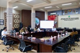 DPRD Jabar indikasikan inefisiensi anggaran dari pemasangan PJU ganda