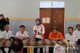 Pemkot Jakbar kurangi volume sampah melalui pemilahan dari sumber