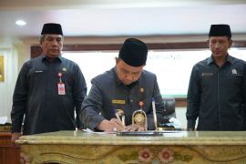 Pemkab Tapin tindak lanjuti rekomendasi DPRD soal LKPJ