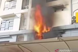 Gedung Satreskrim Polres Jakarta Barat terbakar