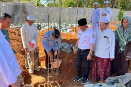 Pemkab Tanah Laut apresiasi kontribusi Yayasan Al-Mubarok Sarang Halang