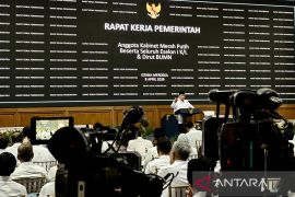 Prabowo jelaskan alasan kumpulkan menteri hingga eselon I di Istana