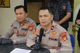 Pencopet di JPO Jatinegara jual ponsel curian seharga Rp300-500 ribu